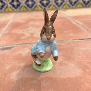 Beatrix Potter Peter Rabbit 1948 England Figurine